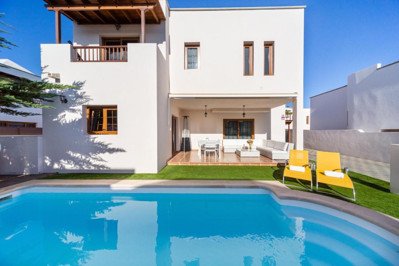 Valentina Villa Private Pool Garden กอสตา เตกีสเซ ภายนอก รูปภาพ