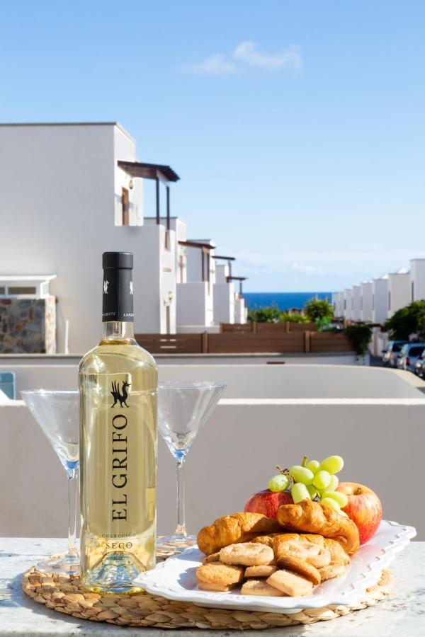 Valentina Villa Private Pool Garden กอสตา เตกีสเซ ภายนอก รูปภาพ